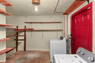 12465 SW 33rd St, Miami, FL 33175 - Photo 16