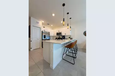 11432 W 32nd Ln, Hialeah, FL 33018 - Photo 6