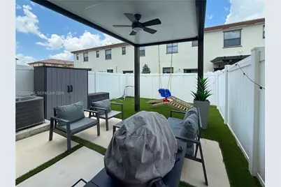 11432 W 32nd Ln, Hialeah, FL 33018 - Photo 30
