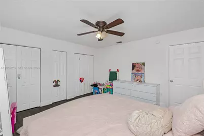 11040 NE 64th St, Miami, FL 33173 - Photo 16