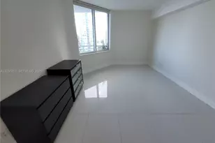 325 S Biscayne Blvd, Miami, FL 33131 - Photo 20