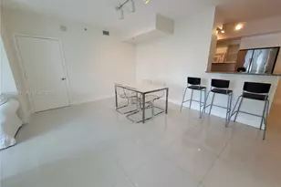325 S Biscayne Blvd, Miami, FL 33131 - Photo 10