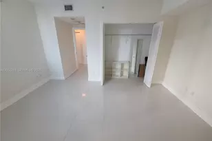 325 S Biscayne Blvd, Miami, FL 33131 - Photo 18