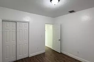 890 NW 55th St, Miami, FL 33127 - Photo 14
