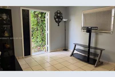 [Address not provided], Miami, FL 33165 - Photo 10