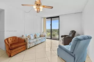 920 NE 169th St, North Miami Beach, FL 33162 - Photo 4