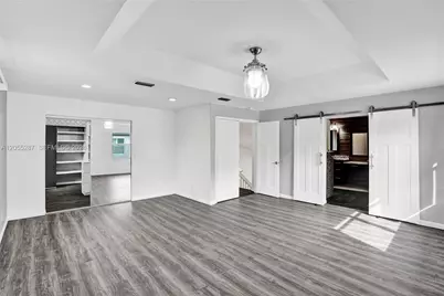 740 E Cypress Pointe Dr E, Pembroke Pines, FL 33027 - Photo 18
