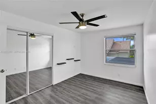 740 E Cypress Pointe Dr E, Pembroke Pines, FL 33027 - Photo 26