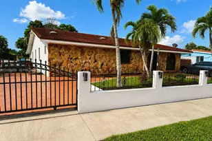 11220 SW 47th Terrace, Miami, FL 33165 - Photo 2