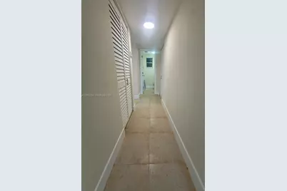 9351 Fontainebleau Blvd #B112, Miami, FL 33172 - Photo 4