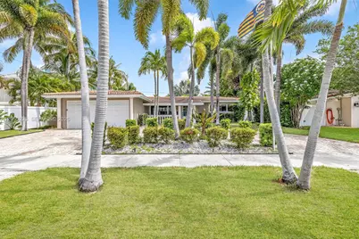 2137 NE 61st Ct, Fort Lauderdale, FL 33308 - Photo 2