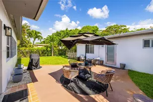 910 NE 81st St, Miami, FL 33138 - Photo 20