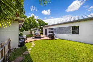 910 NE 81st St, Miami, FL 33138 - Photo 22