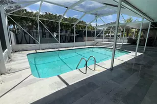 7400 NW 1st Ct, Pembroke Pines, FL 33024 - Photo 18