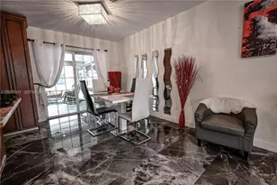 7400 NW 1st Ct, Pembroke Pines, FL 33024 - Photo 10