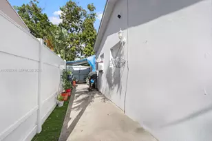 355 W 62nd St, Hialeah, FL 33012 - Photo 28