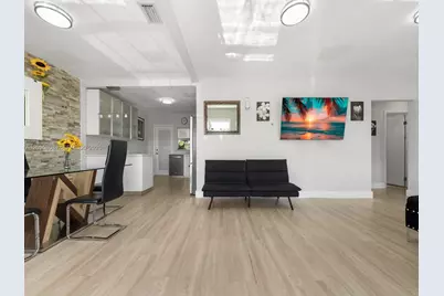 355 W 62nd St, Hialeah, FL 33012 - Photo 8