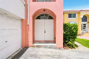 8684 NW 1st St, Miami, FL 33126 - Photo 14