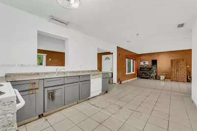 9921 SW 165th Ter, Miami, FL 33157 - Photo 16