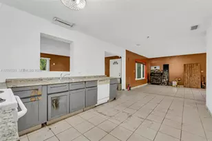 9921 SW 165th Terrace, Miami, FL 33157 - Photo 16