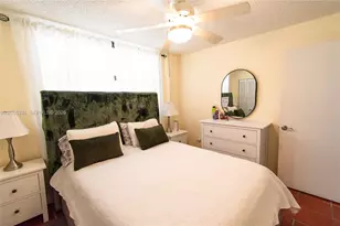1621 Collins Ave, Miami Beach, FL 33139 - Photo 28