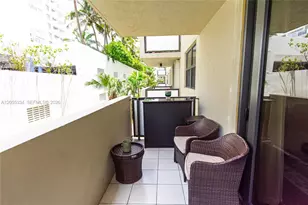 1621 Collins Ave, Miami Beach, FL 33139 - Photo 32