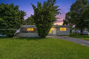 2729 Sunshine Blvd, Miramar, FL 33023 - Photo 2