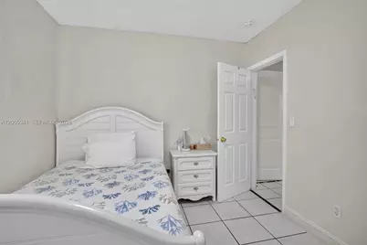 3501 SW 40th Ave, West Park, FL 33023 - Photo 20