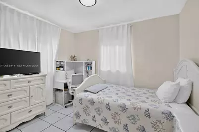 3501 SW 40th Ave, West Park, FL 33023 - Photo 18
