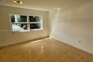 9050 NW 28th St, Coral Springs, FL 33065 - Photo 4