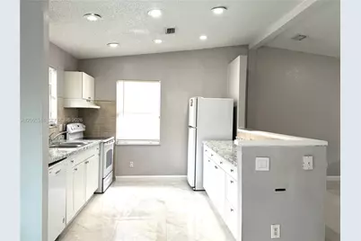 7541 Atlanta St #7541, Hollywood, FL 33024 - Photo 4