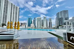 92 SW 3rd St, Miami, FL 33130 - Photo 36