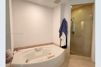 18101 Collins Ave #1605, Sunny Isles Beach, FL 33160 - Photo 12
