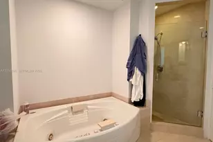 18101 Collins Ave, Sunny Isles Beach, FL 33160 - Photo 12