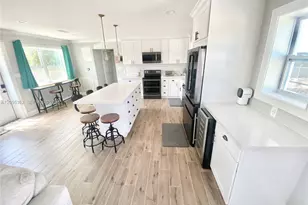 133 Indies Rd, Lower Sugarloaf Key, FL 33042 - Photo 8