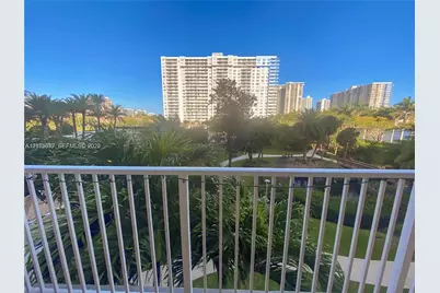 2801 NE 183rd St #310W, Aventura, FL 33160 - Photo 6