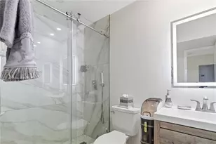 126 Piedmont C, Delray Beach, FL 33484 - Photo 10