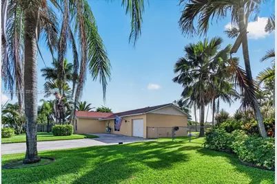 28223 SW 158th Ct, Homestead, FL 33033 - Photo 6