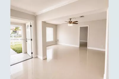 5325 SW 22nd St, West Park, FL 33023 - Photo 4