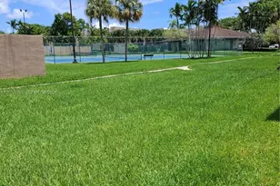 10425 SW 112th Ave, Miami, FL 33176 - Photo 10