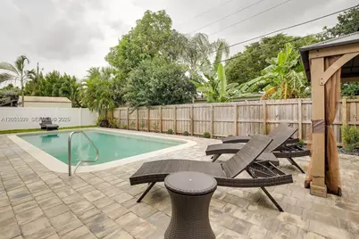 1321 NE 26th Ter #0, Pompano Beach, FL 33062 - Photo 30