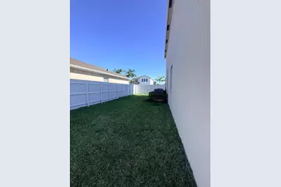 13219 SW 270th Ter, Homestead, FL 33032 - Photo 16