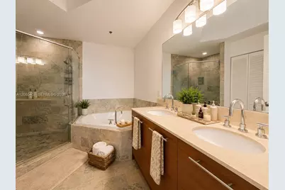 2641 N Flamingo Road #2706N, Sunrise, FL 33332 - Photo 12
