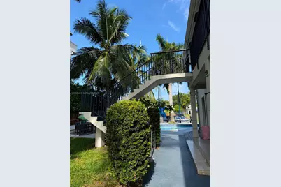 313 Hendricks Isle #4, Fort Lauderdale, FL 33301 - Photo 2