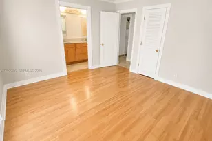 1911 NW 37th St, Oakland Park, FL 33309 - Photo 20