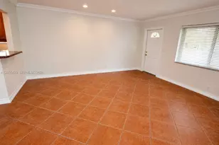 1911 NW 37th St, Oakland Park, FL 33309 - Photo 8