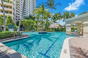 19501 W Country Club Dr, Aventura, FL 33180 - Photo 2