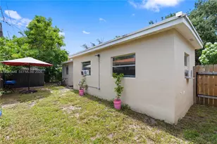 6109 SW 40th Ct, Miramar, FL 33023 - Photo 18