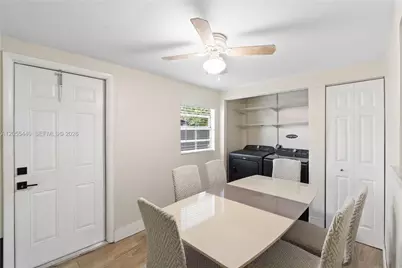 6109 SW 40th Ct, Miramar, FL 33023 - Photo 8