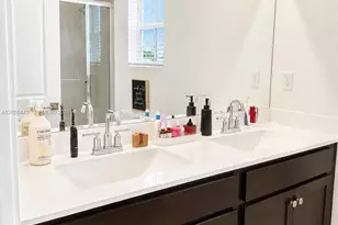 1680 SE 8th Ave, Homestead, FL 33034 - Photo 10